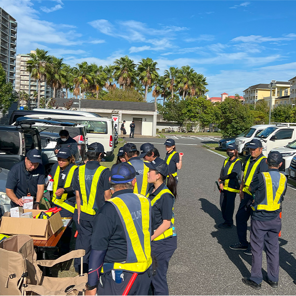 浦安市花火大会警備の様子